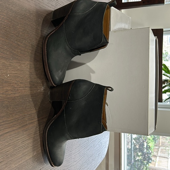 Lucky Brand black booties - Picture 3 of 3